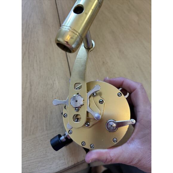 Vintage Accurate Accuframe fishing reel Penn Senator Accuplates 4/0 Gold Handle - Picture 7 of 8